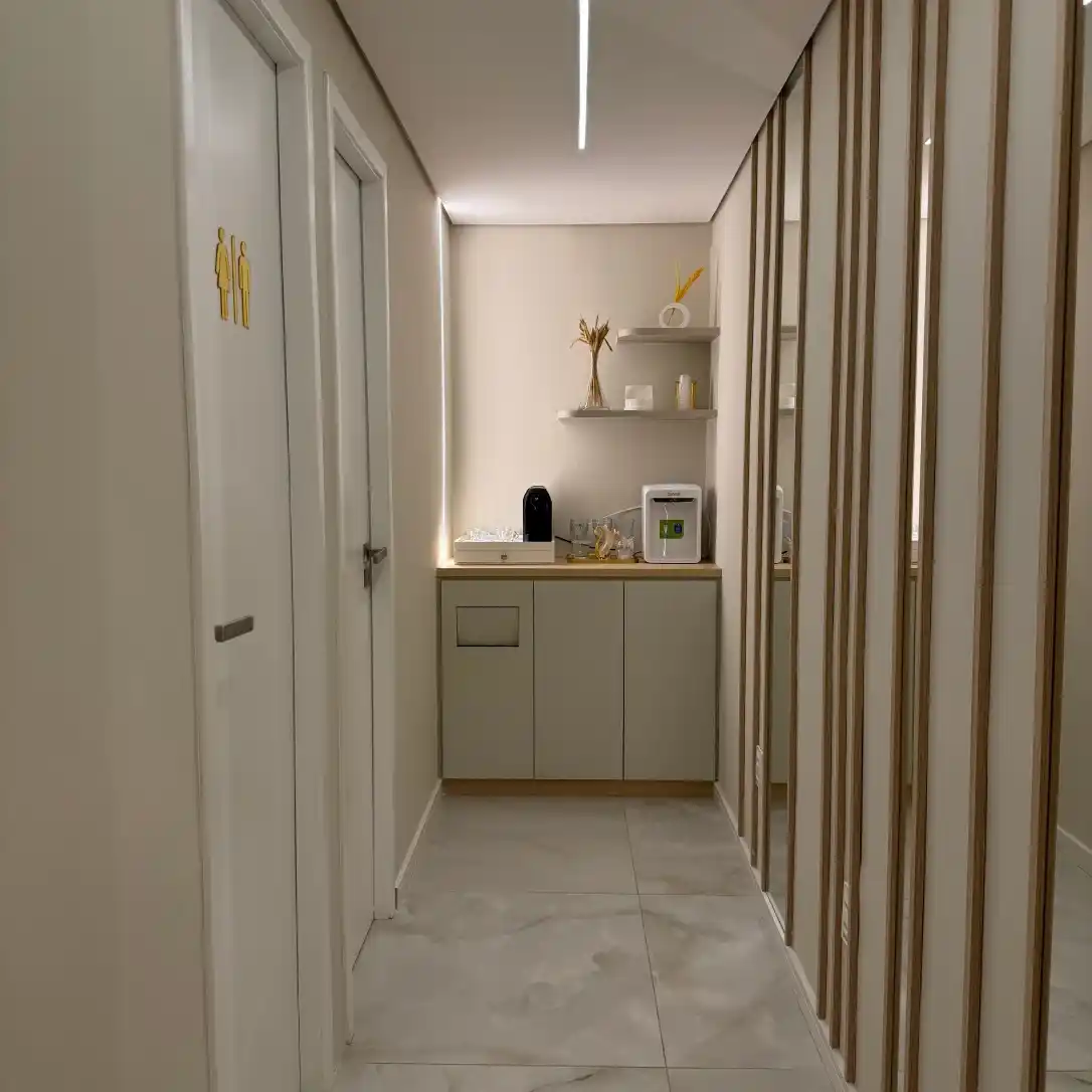 IMG_8003_1x_12_11zon