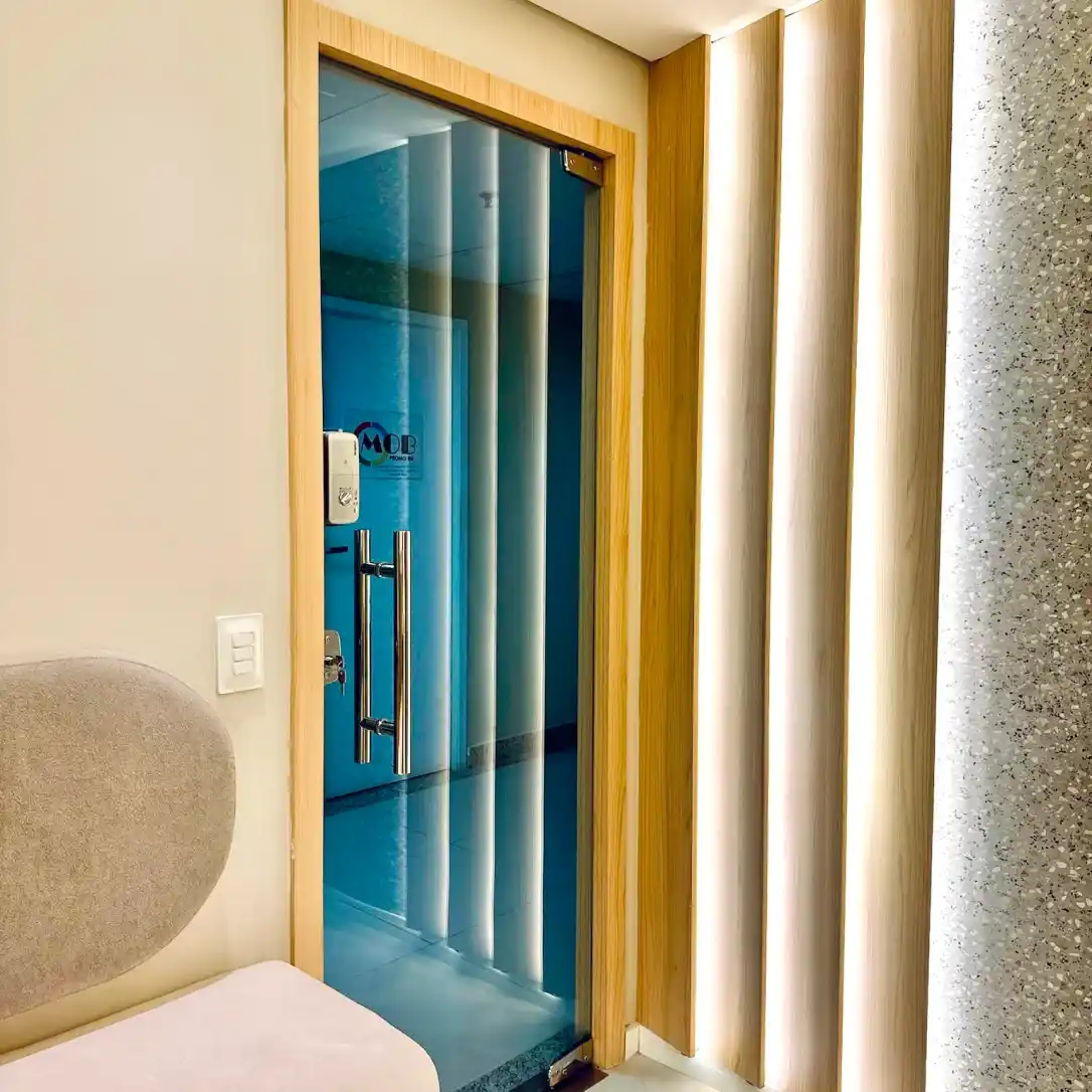 IMG_8051_1x_17_11zon